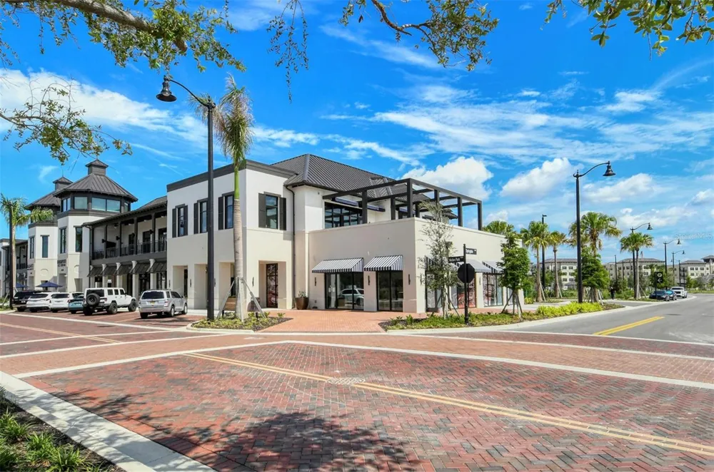 17600 OPAL SAND DRIVE #301 Venice, FL 34293