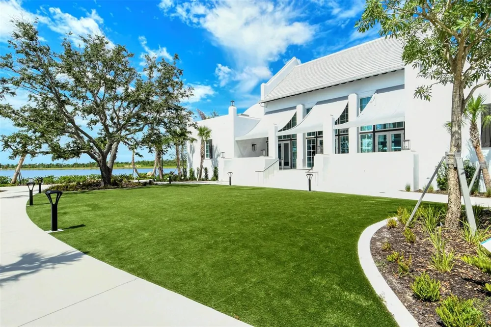 17600 OPAL SAND DRIVE #301 Venice, FL 34293