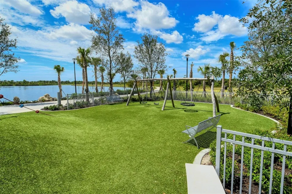17600 OPAL SAND DRIVE #301 Venice, FL 34293