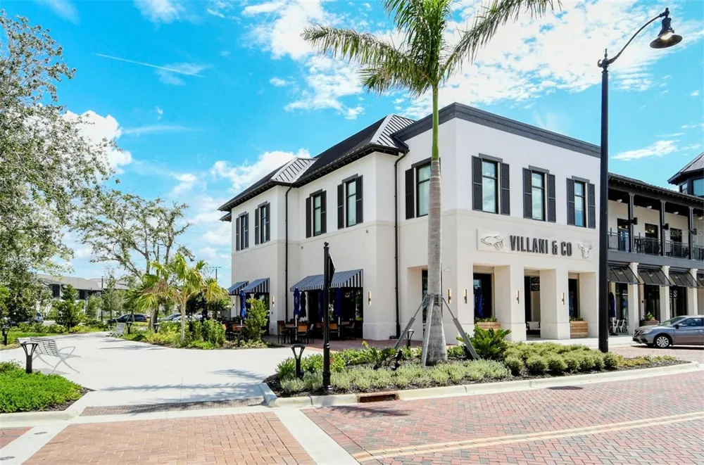 17600 OPAL SAND DRIVE #301 Venice, FL 34293
