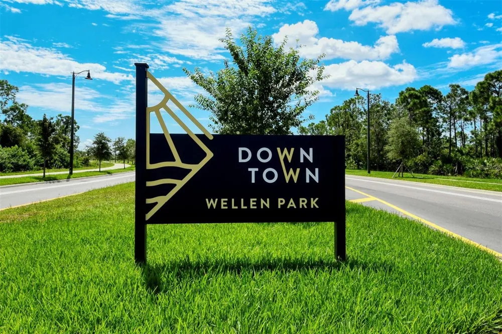 17600 OPAL SAND DRIVE #301 Venice, FL 34293