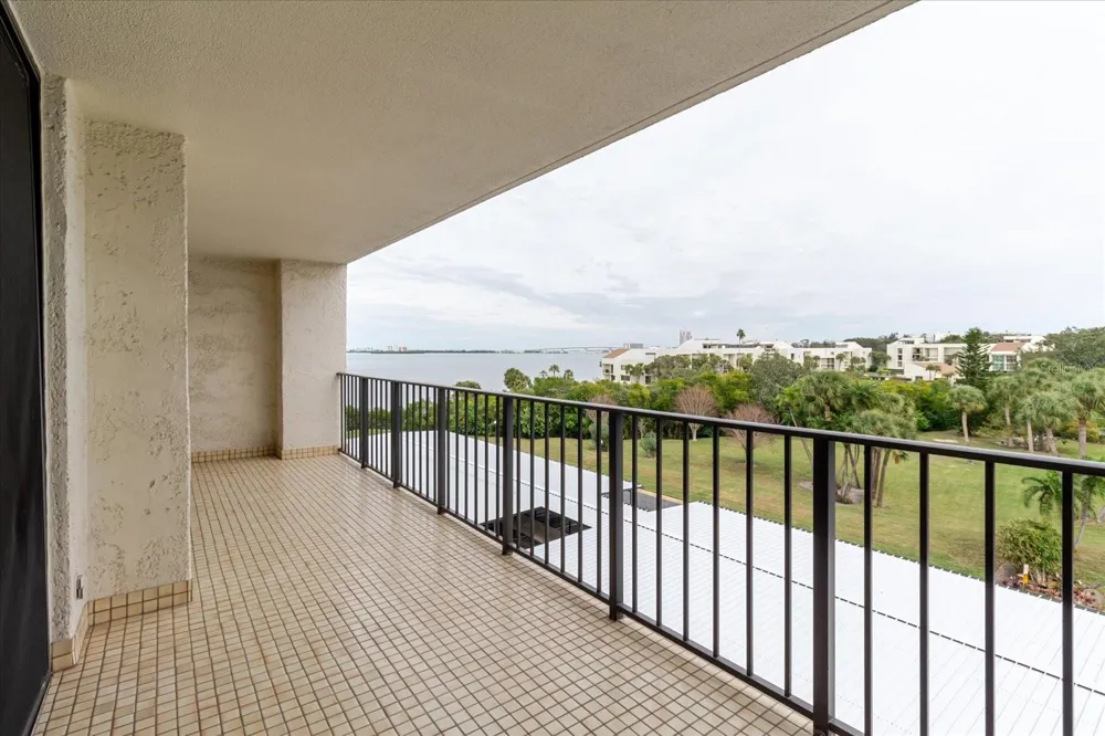 100 OAKMONT LANE #507 Belleair, FL 33756