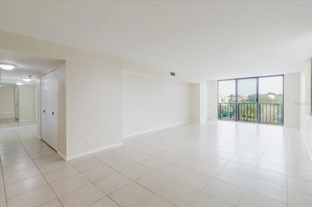 100 OAKMONT LANE #507 Belleair, FL 33756