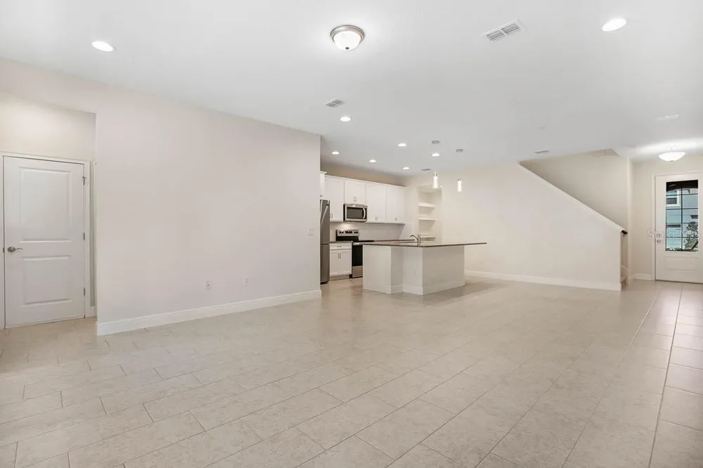 10232 NEWEL VALLEY LOOP Riverview, FL 33569
