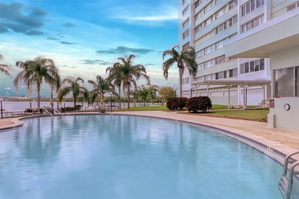 31 ISLAND WAY #508 Clearwater Beach, FL 33767