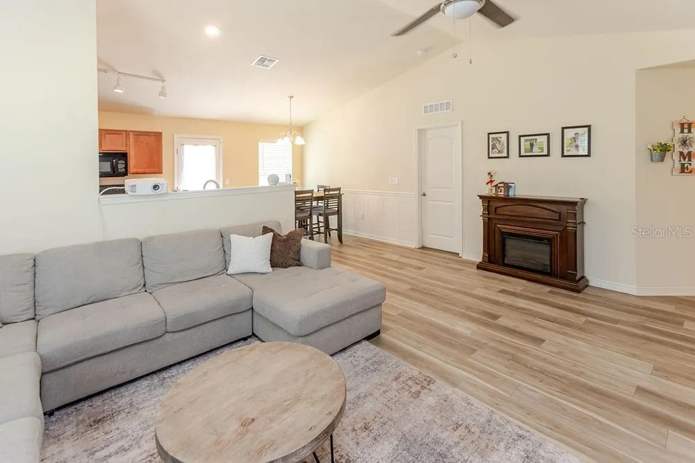 12307 MILLINGTON AVENUE Weeki Wachee, FL 34614