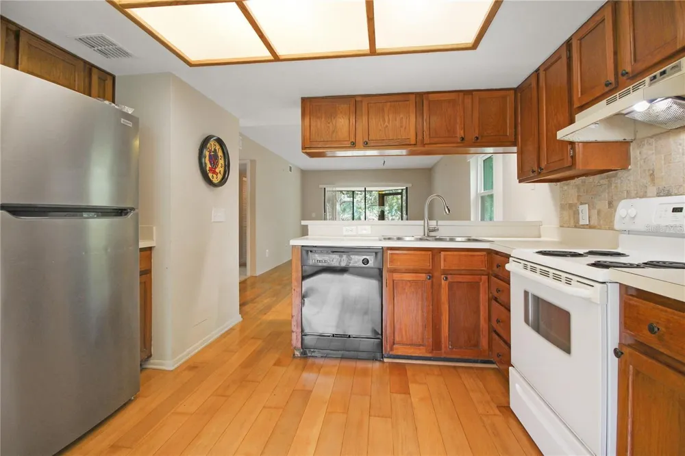 135 WOODLAKE WYNDE #135 Oldsmar, FL 34677
