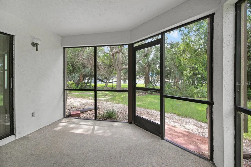 135 WOODLAKE WYNDE #135 Oldsmar, FL 34677