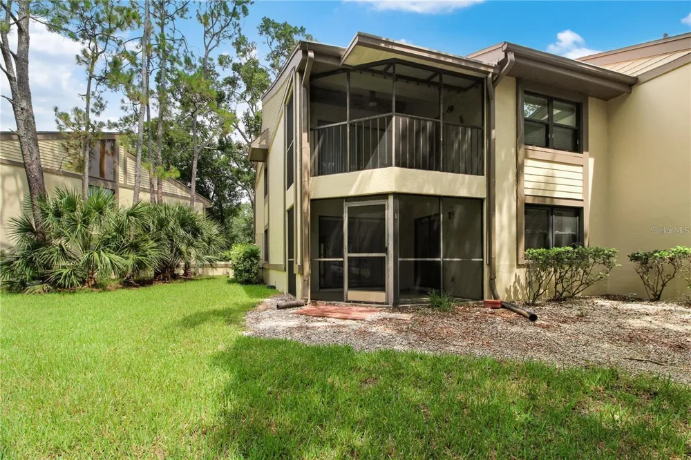 135 WOODLAKE WYNDE #135 Oldsmar, FL 34677