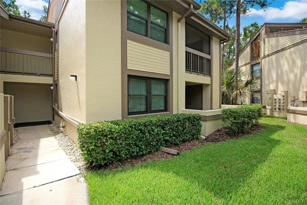 135 WOODLAKE WYNDE #135 Oldsmar, FL 34677
