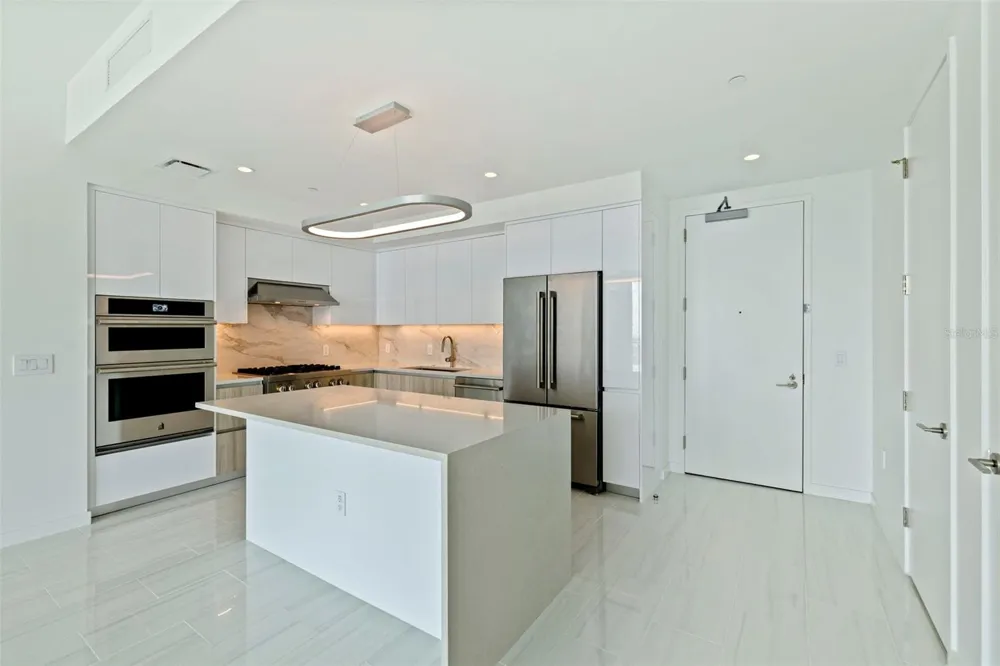 400 CENTRAL AVENUE #1105 St Petersburg, FL 33701