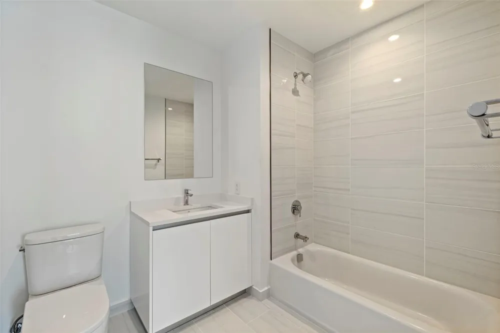 400 CENTRAL AVENUE #1105 St Petersburg, FL 33701
