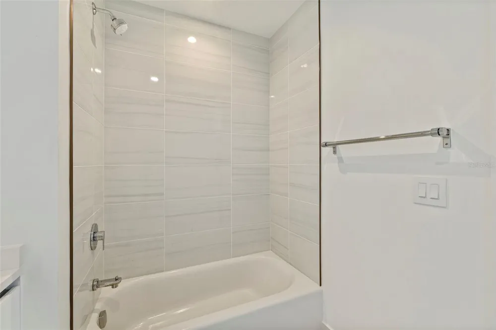 400 CENTRAL AVENUE #1105 St Petersburg, FL 33701