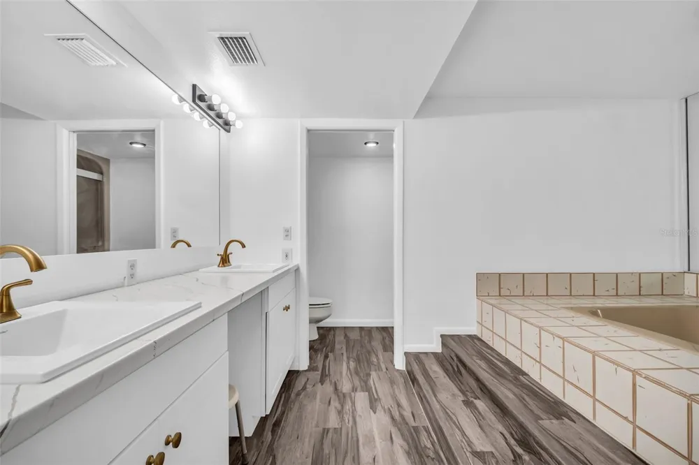 55 ROGERS STREET #P5 Clearwater, FL 33756