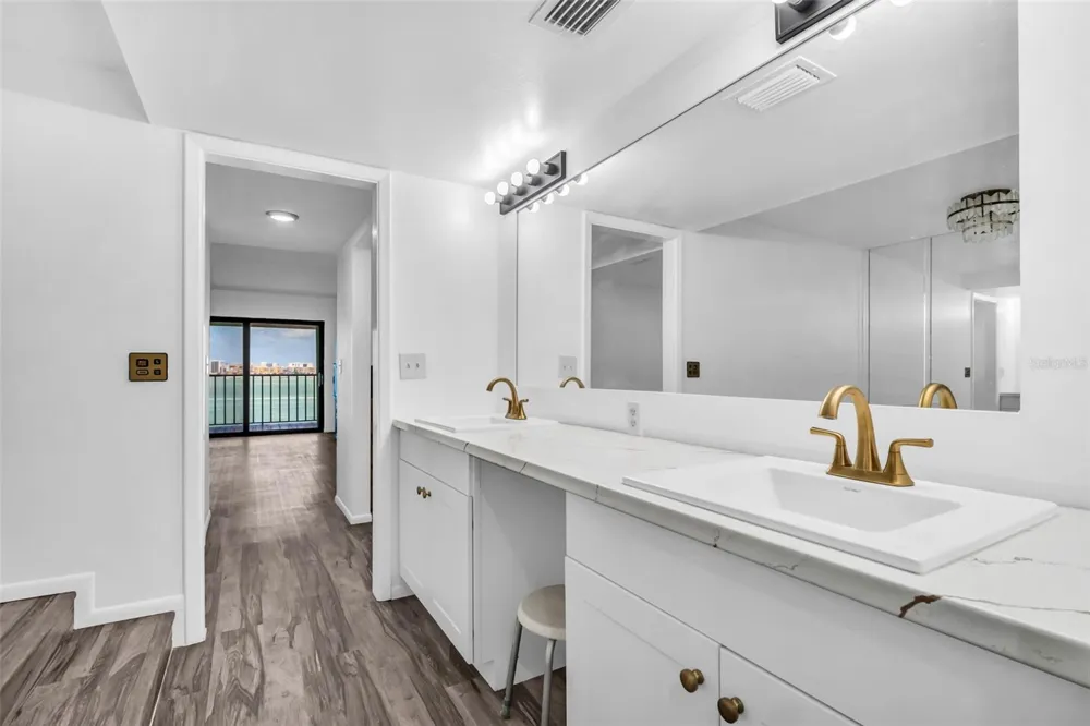 55 ROGERS STREET #P5 Clearwater, FL 33756
