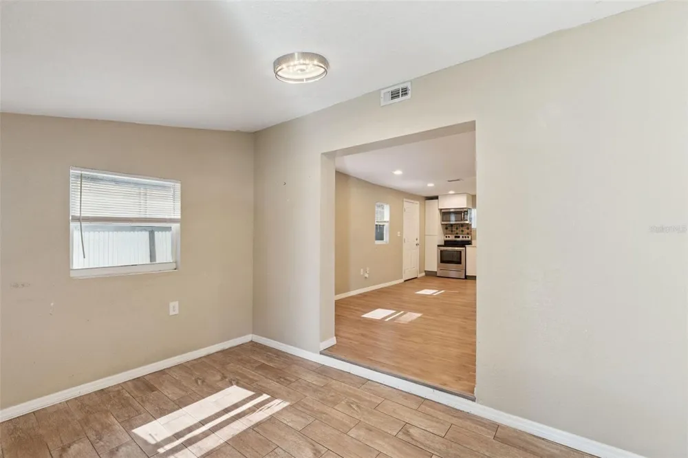 5000 HUPPEL AVENUE Orlando, FL 32811