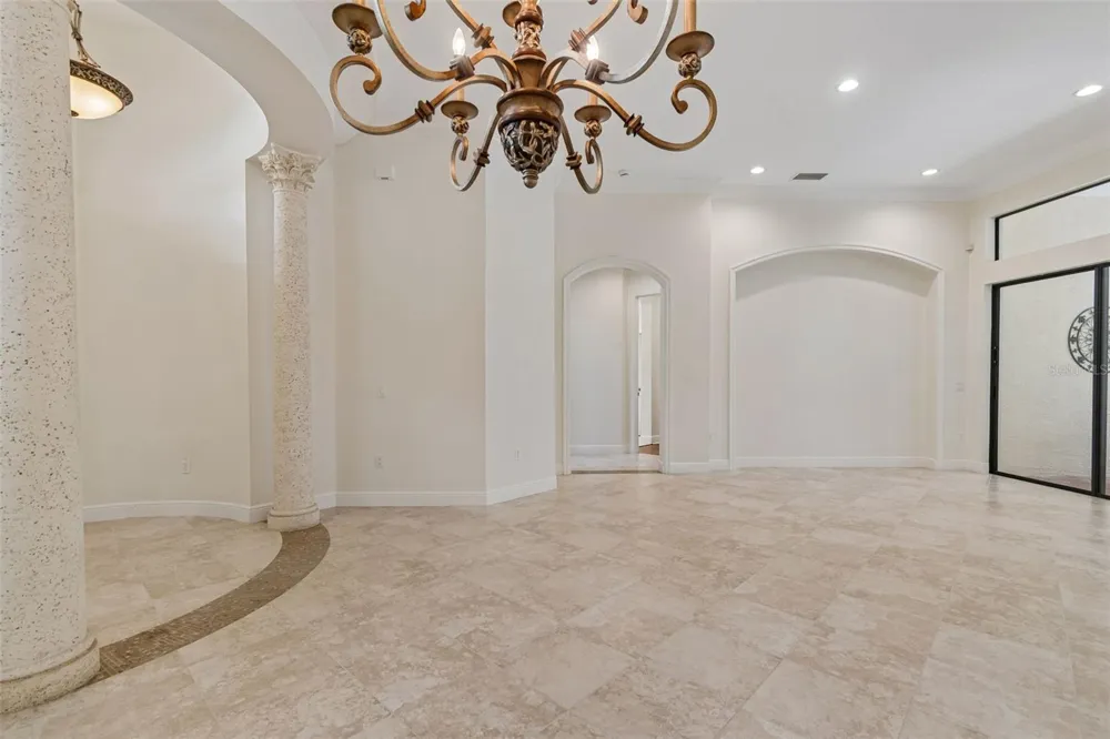 7222 LAKE FOREST GLEN Bradenton, FL 34202