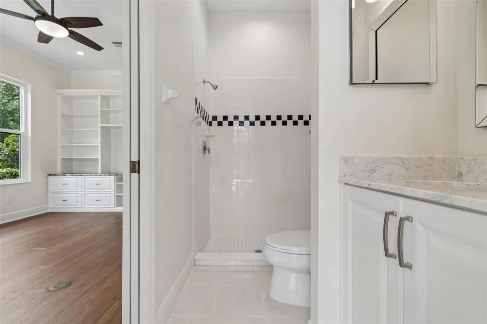 7222 LAKE FOREST GLEN Bradenton, FL 34202