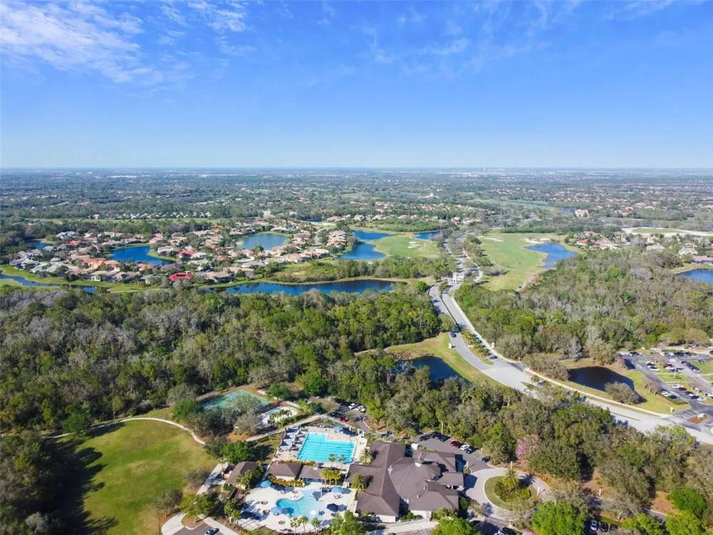 7222 LAKE FOREST GLEN Bradenton, FL 34202