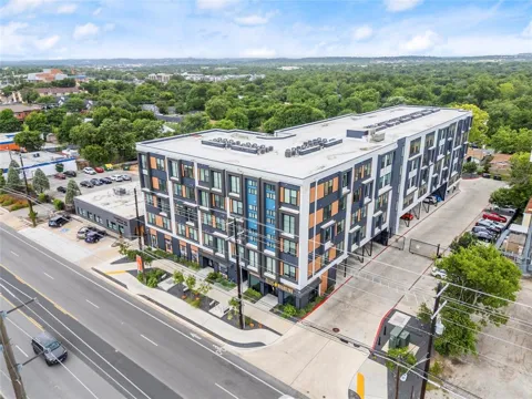 6324 Lamar Boulevard #313