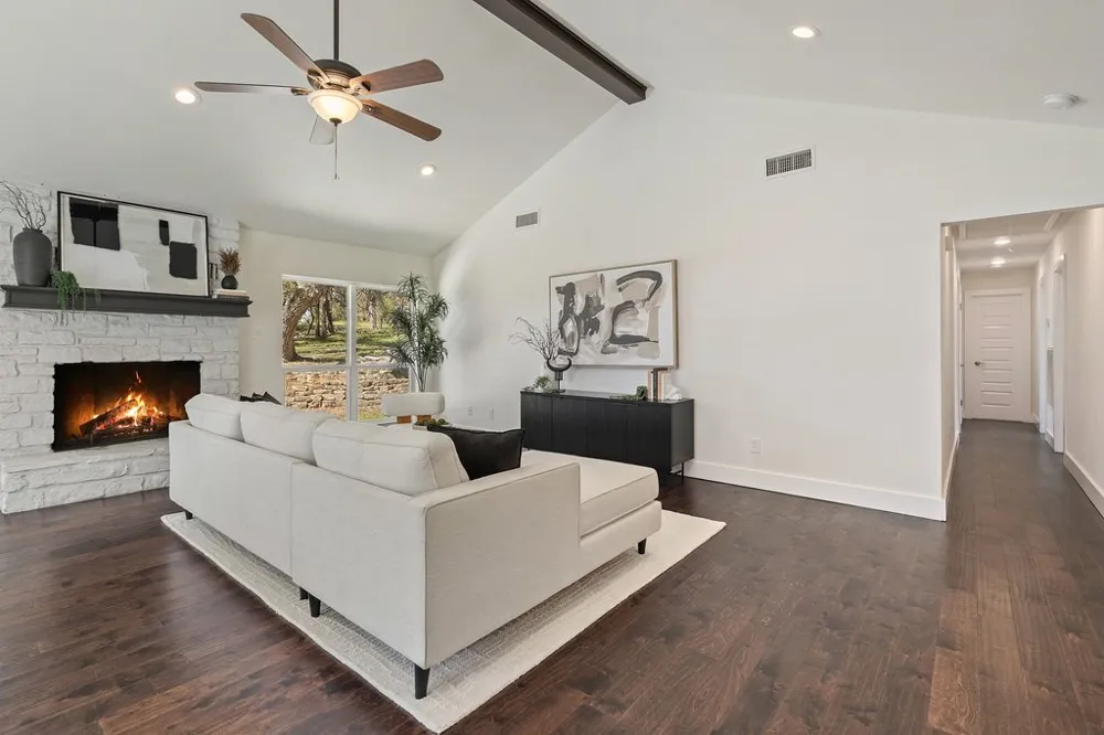 60 Augusta Drive Wimberley, TX 78676