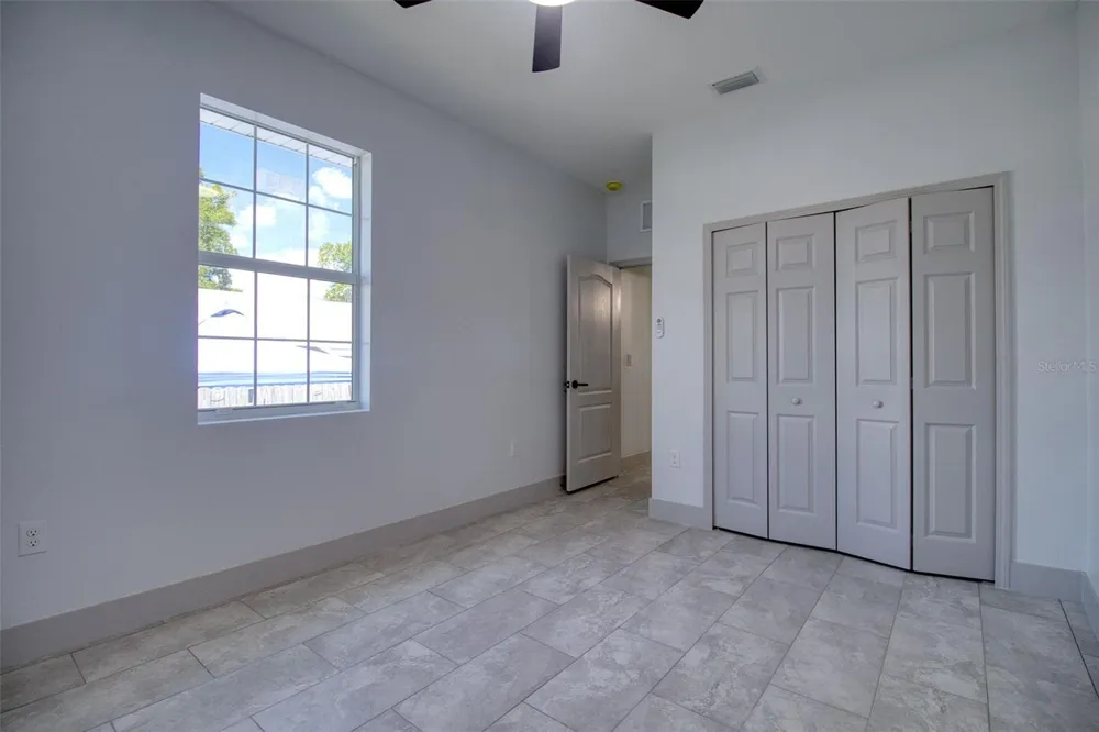 1246 HERSCHELL STREET Lakeland, FL 33815