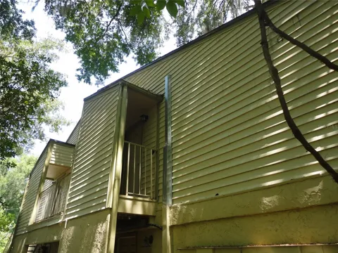 1015 SW 9TH STREET #C-24