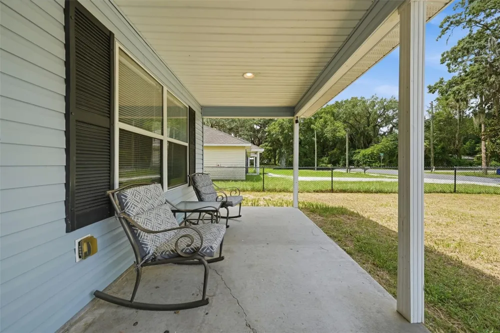 2611 NW 1ST AVENUE ocala, FL 34475
