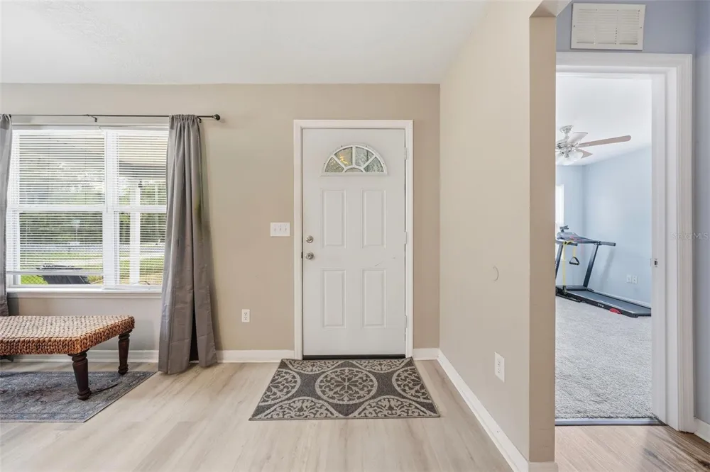 2611 NW 1ST AVENUE ocala, FL 34475