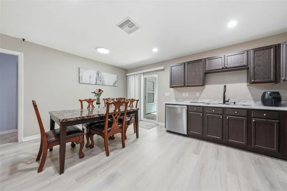 2611 NW 1ST AVENUE ocala, FL 34475