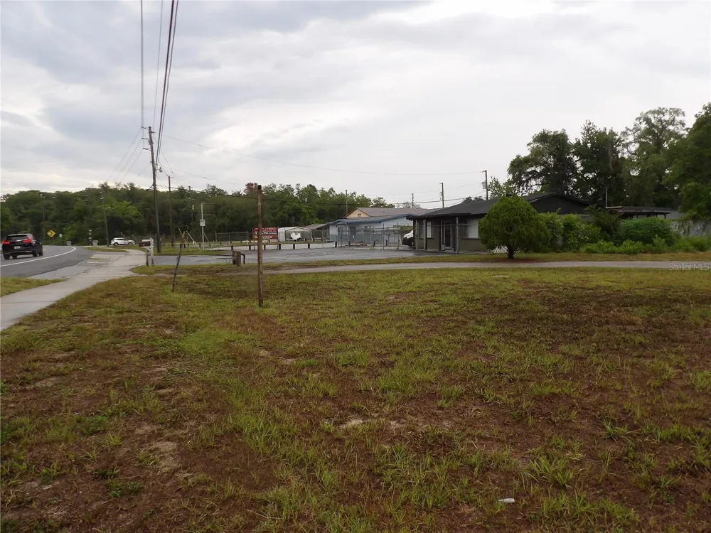 9706 MOON LAKE RD New Port Richey, FL 34654