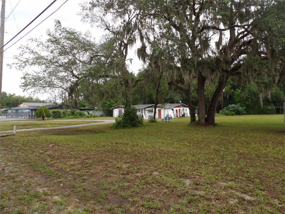9706 MOON LAKE RD New Port Richey, FL 34654
