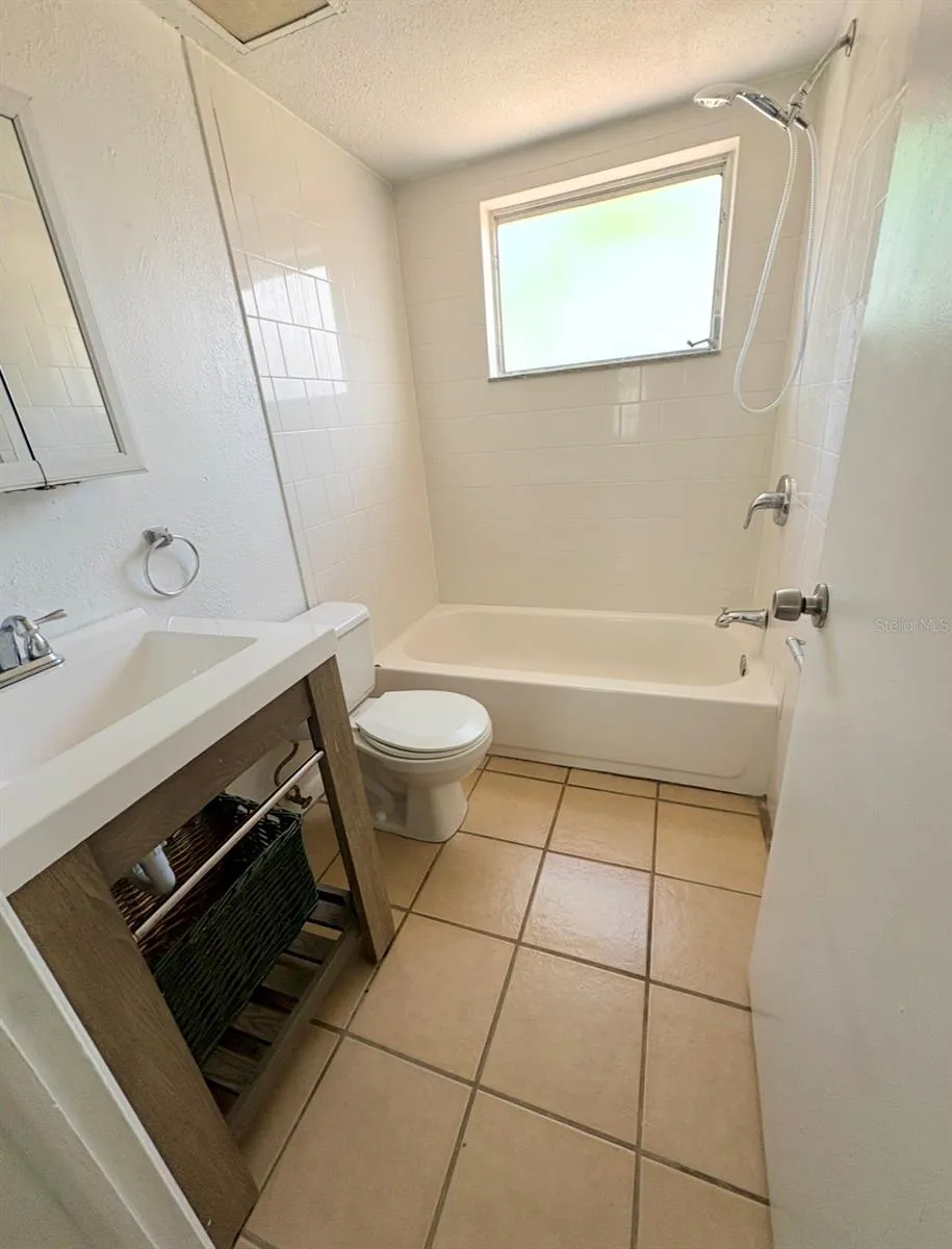 8151 HIXTON DRIVE Port Richey, FL 34668