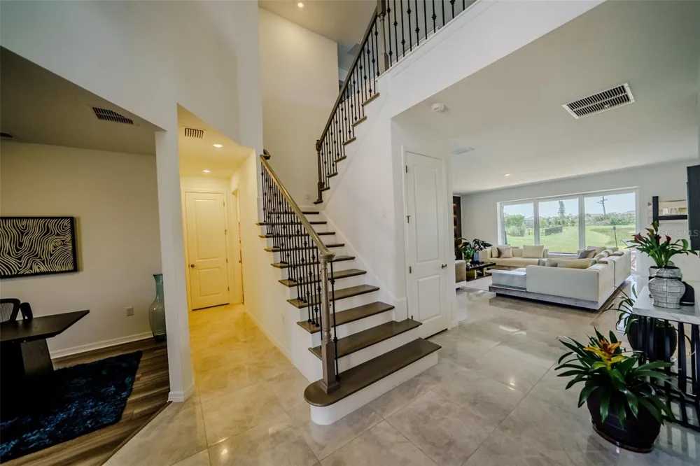 9121 RADIANT CIRCLE Sarasota, FL 34241