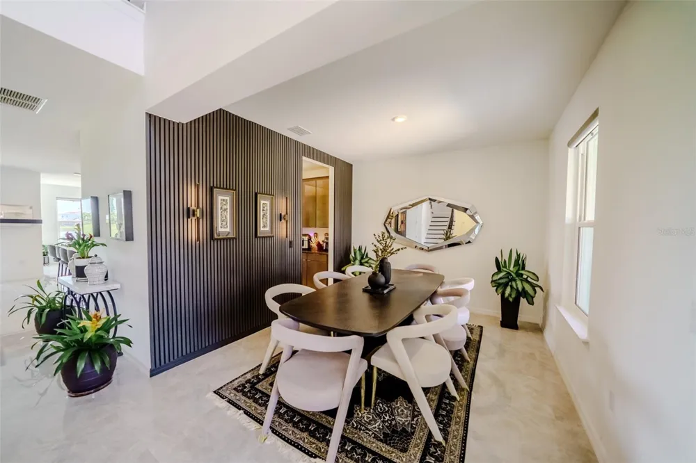 9121 RADIANT CIRCLE Sarasota, FL 34241