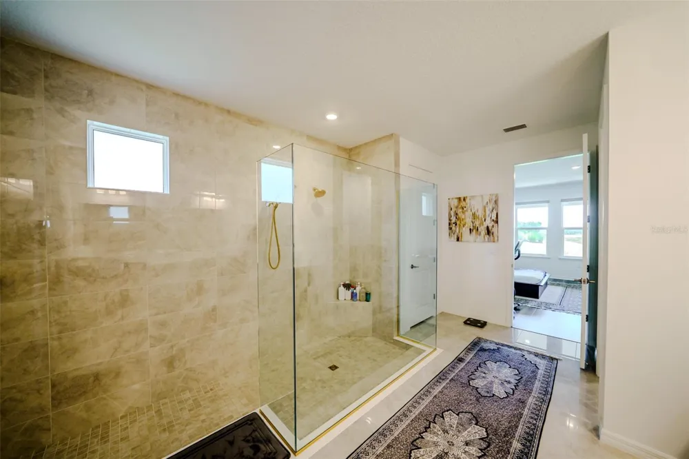 9121 RADIANT CIRCLE Sarasota, FL 34241