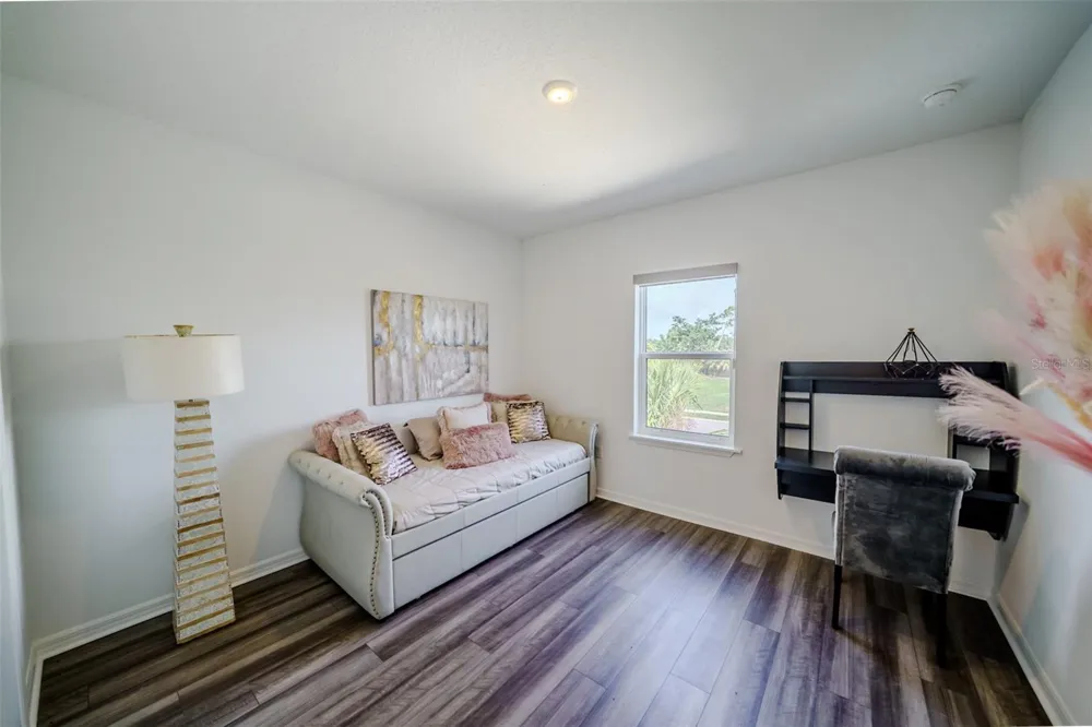 9121 RADIANT CIRCLE Sarasota, FL 34241