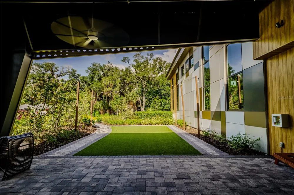 9121 RADIANT CIRCLE Sarasota, FL 34241