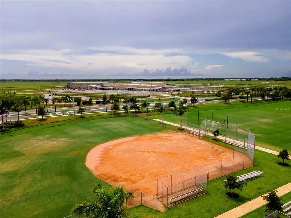 9121 RADIANT CIRCLE Sarasota, FL 34241