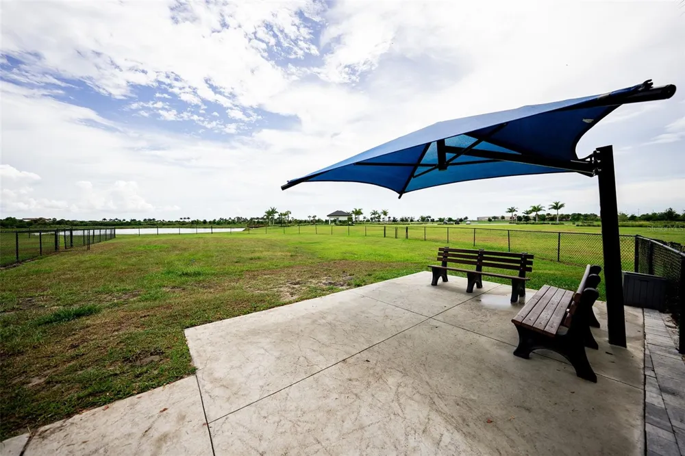 9121 RADIANT CIRCLE Sarasota, FL 34241