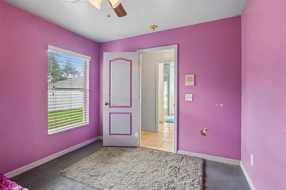 2302 TOWERING OAKS CIRCLE Seffner, FL 33584