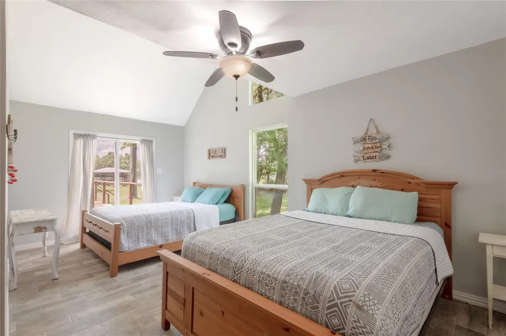 172 Lake Drive Trinity, TX 75862