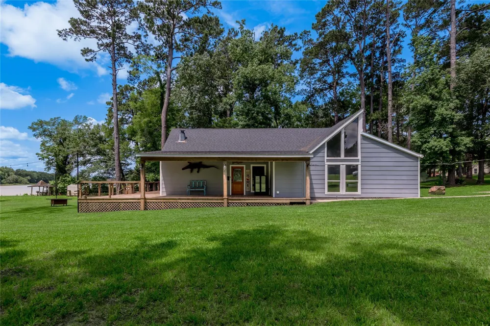 172 Lake Drive Trinity, TX 75862