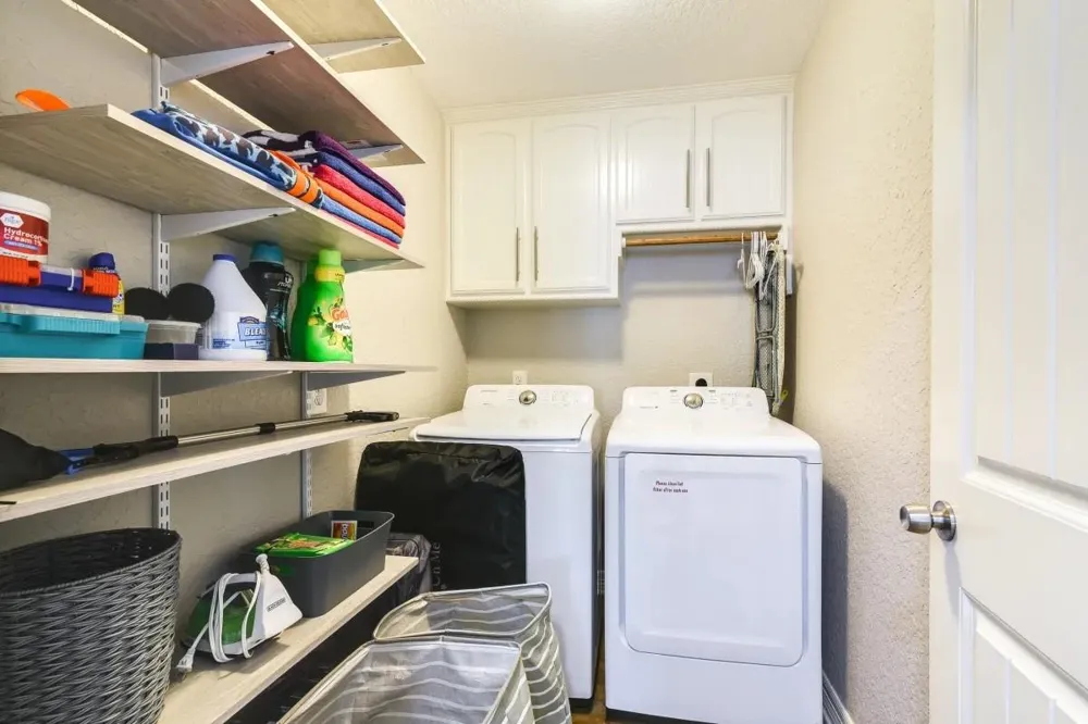207 Sandpebble Place Surfside Beach, TX 77541