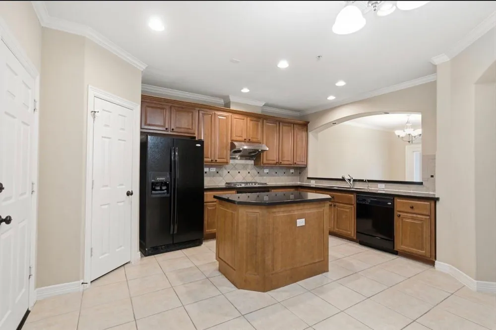 4342 Lake Walk Court #G Missouri City, TX 77459
