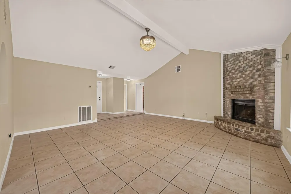 1423 Willersley Lane Channelview, TX 77530