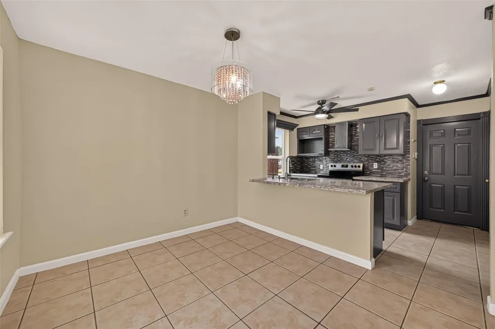 1423 Willersley Lane Channelview, TX 77530