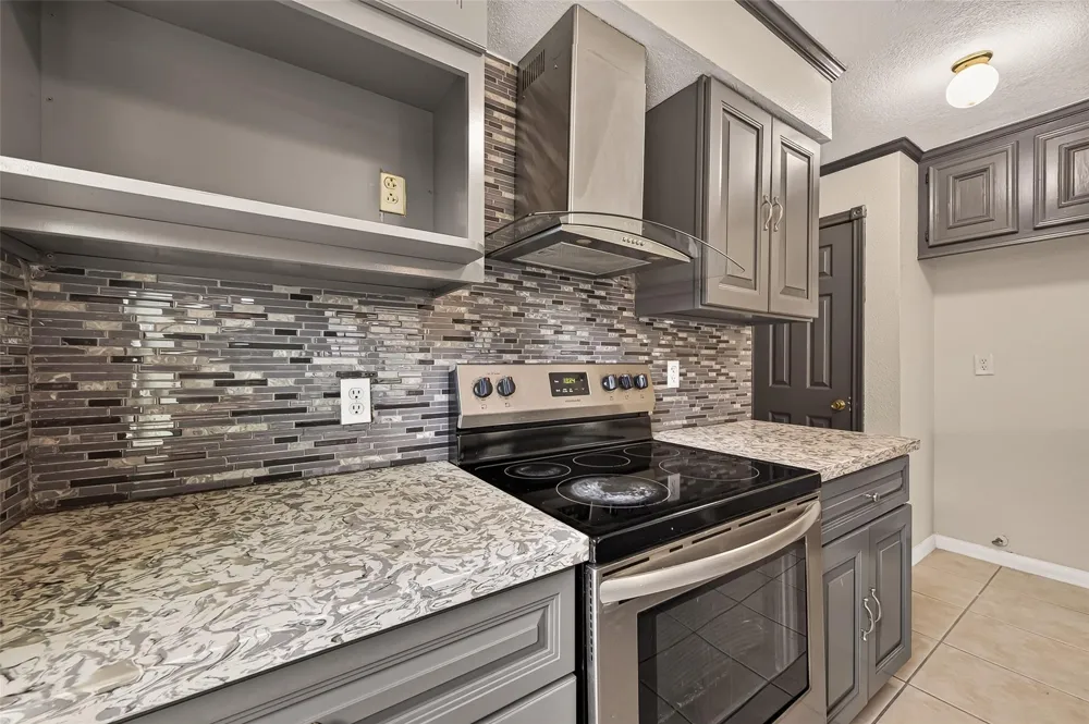 1423 Willersley Lane Channelview, TX 77530
