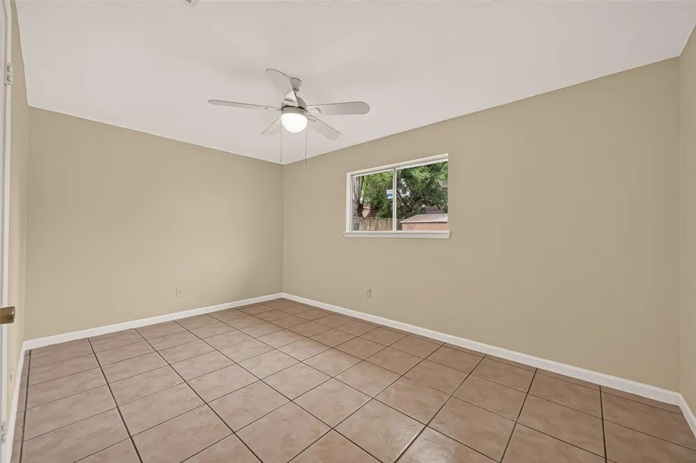1423 Willersley Lane Channelview, TX 77530