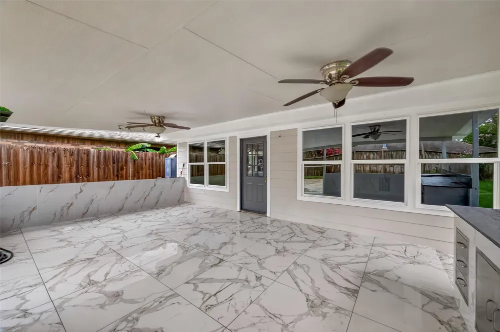 1423 Willersley Lane Channelview, TX 77530